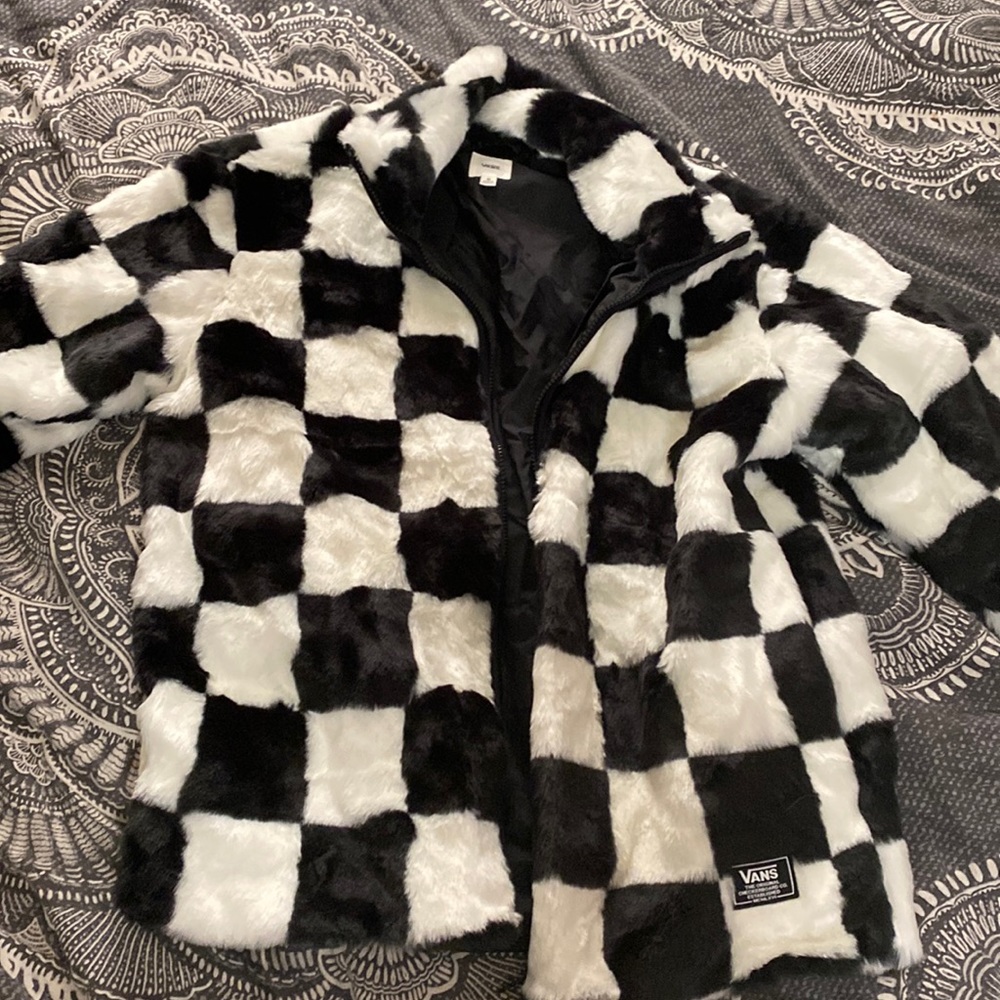vans faux fur jacket size medium